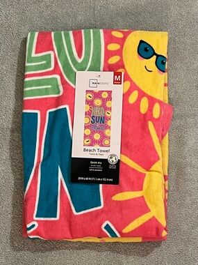Hello Sunshine Beach Towel
